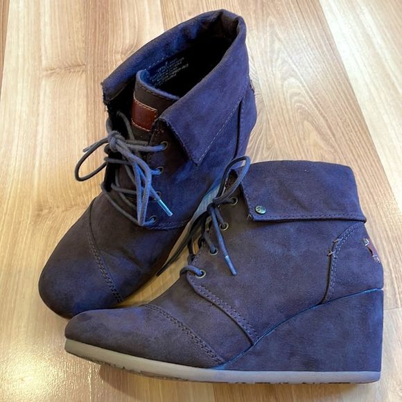 Mad Love Brown Wedge Booties Womens size 8 - Picture 1 of 9